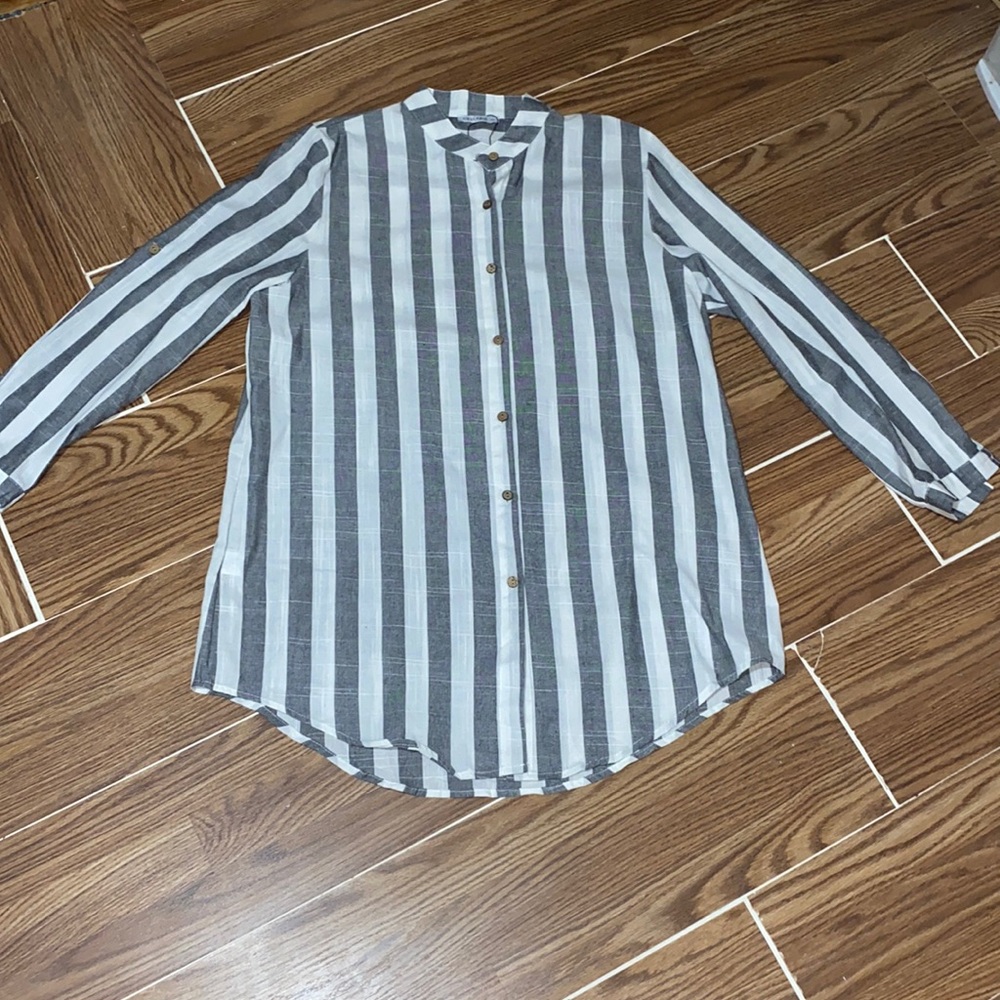 Women’s Size XXL Cellabie Top